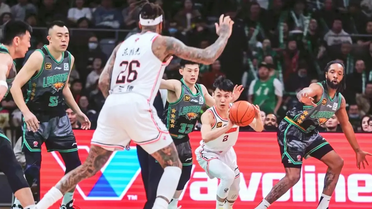 爱游戏-窗口期广厦男篮调整名单以备NBA常规赛，遗憾出局环节打磨，更衣室稳定，年轻球员得到机会的简单介绍