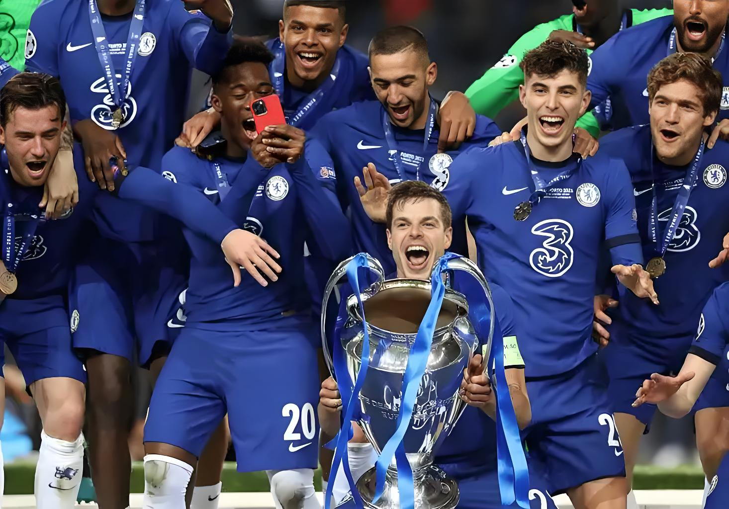 爱游戏下载-包含赛地聚焦——欧联窗口期热度飙升，拜仁慕尼黑状态回暖，话题不断，训练强度明显提升的词条